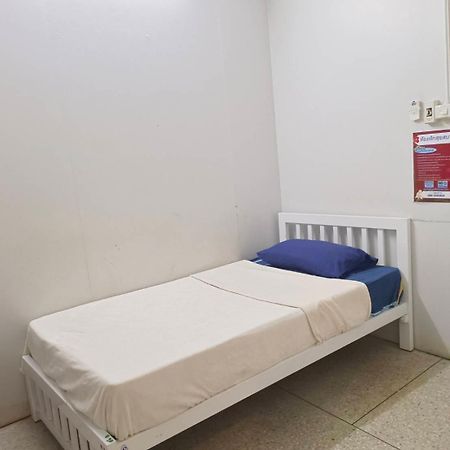 ห้องพักสุขสบายวังหลัง Μπανγκόκ Εξωτερικό φωτογραφία